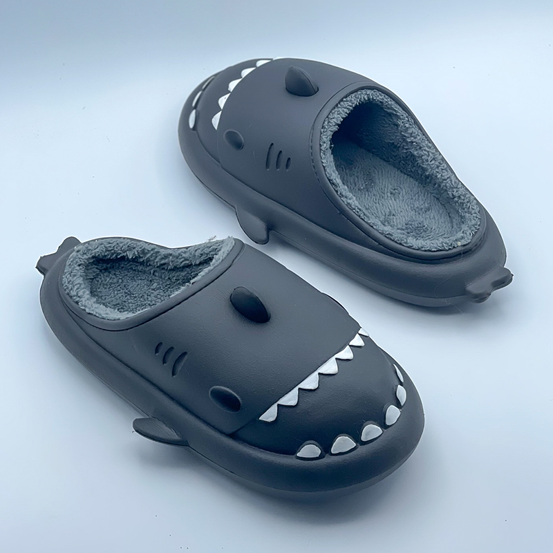 GoComfy™ Premium Shark Slippers - US